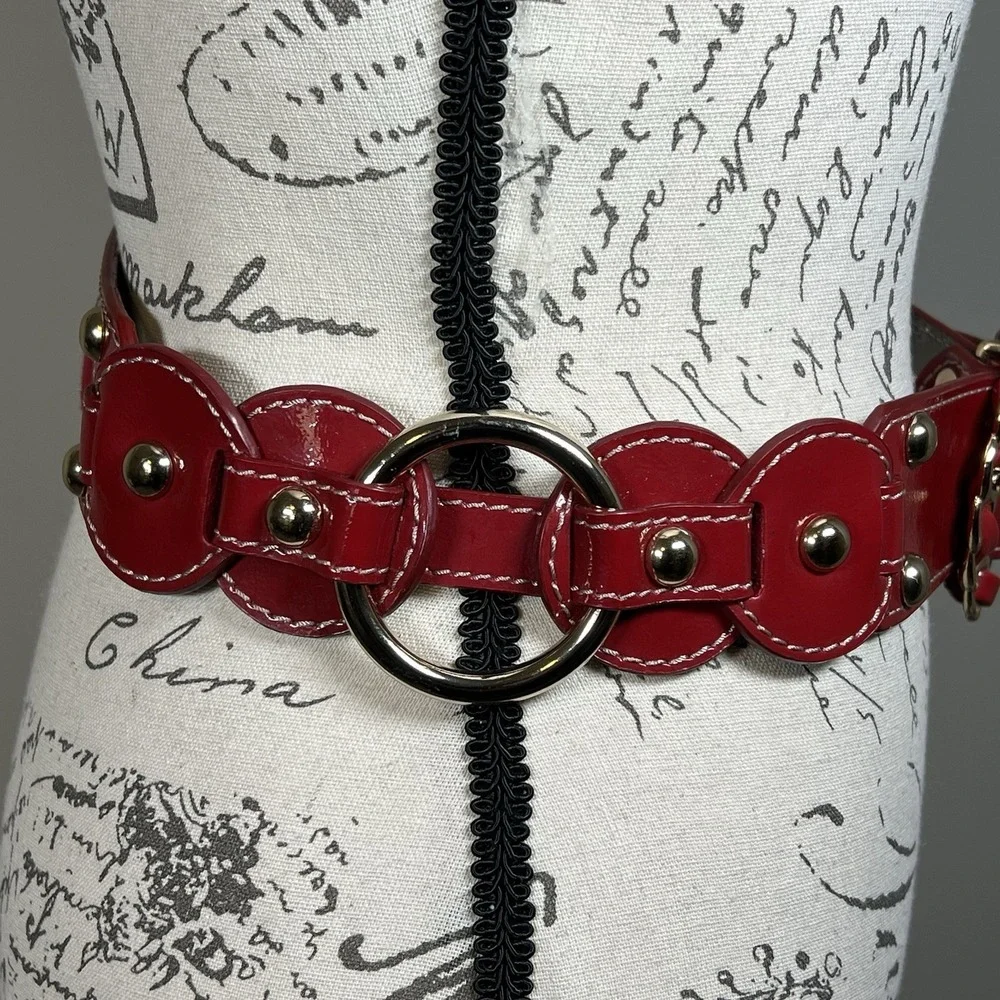 Kathy Van Zeeland Red Glossy Statement Belt S Chain Buckle Silver Hardware Y2K